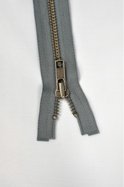 ZIP061 5號拉鏈 單頭拉鏈款式  紅古銅牙拉鏈  開尾拉鏈款式  不設單獨拉鍊訂購 細節-2